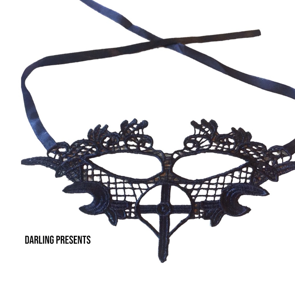 Lace Cross Face Mask Unisex Color Black